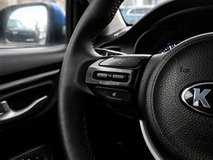 Седан Kia Rio 2017 года, 1149800 рублей, Волгоград