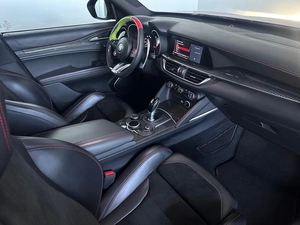 Внедорожник Alfa Romeo Stelvio 2020 года, 7910000 рублей, Кемерово