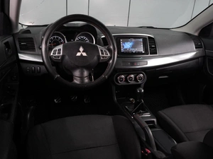 Седан Mitsubishi Lancer 2011 года, 849000 рублей, Воронеж