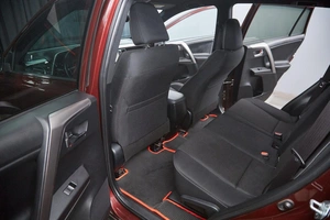 Внедорожник Toyota RAV4 2019 года, 2700000 рублей, Красноярск