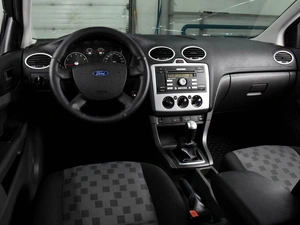 Хетчбэк Ford Focus 2006 года, 529000 рублей, Воронеж