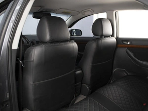 Седан Toyota Avensis 2008 года, 1060000 рублей, Омск