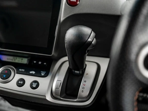 Минивэн Honda Stream 2011 года, 1350000 рублей, Красноярск