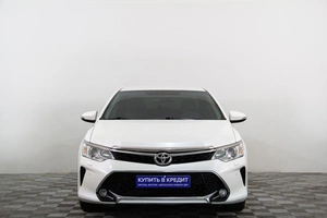 Седан Toyota Camry 2015 года, 2299000 рублей, Сургут
