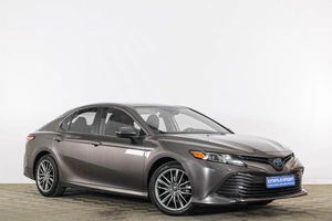 Седан Toyota Camry 2019 года, 3199000 рублей, Тюмень