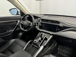 Внедорожник Geely Atlas Pro 2024 года, 2394750 рублей, Красноярск