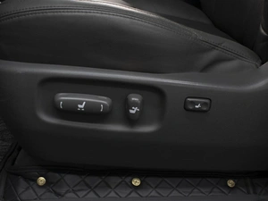 Внедорожник Toyota Land Cruiser Prado 2006 года, 2330000 рублей, Омск