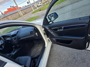 Седан Mercedes-Benz C-класс 2008 года, 770000 рублей, Боготол