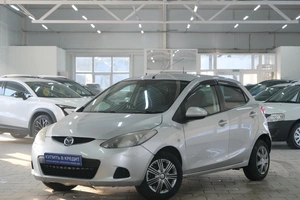 Хетчбэк Mazda Demio 2009 года, 669000 рублей, Омск
