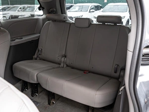 Минивэн Toyota Sienna 2017 года, 3170000 рублей, Краснодар