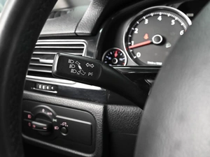 Внедорожник Volkswagen Touareg 2013 года, 2177000 рублей, Ставрополь