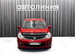 Хетчбэк Nissan Tiida 2011 года, 790000 рублей, Красноярск