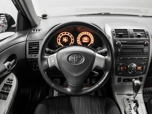 Седан Toyota Corolla 2009 года, 1199000 рублей, Красноярск