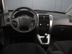 Внедорожник Hyundai Tucson 2008 года, 820000 рублей, Омск