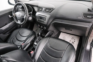 Седан Kia Rio 2017 года, 1299000 рублей, Красноярск