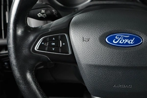 Седан Ford Focus 2017 года, 1179000 рублей, Тюмень