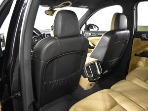 Внедорожник Porsche Cayenne 2015 года, 3224900 рублей, Казань