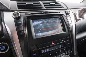 Седан Toyota Camry 2016 года, 1979000 рублей, Красноярск