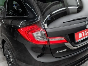 Хетчбэк Honda Jade 2018 года, 1800000 рублей, Красноярск