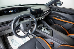 Лифтбек Changan UNI-V 2022 года, 2659000 рублей, Пермь