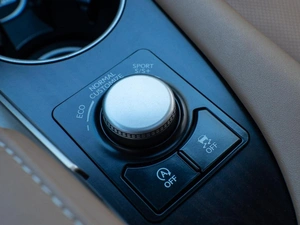 Внедорожник Lexus RX 2016 года, 3999000 рублей, Волгоград