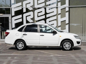 Седан ВАЗ (LADA) Granta 2017 года, 630000 рублей, Волгоград