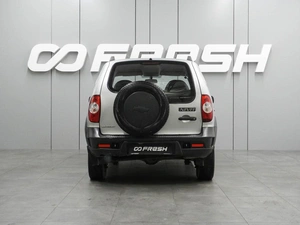 Внедорожник Chevrolet Niva 2011 года, 609000 рублей, Воронеж