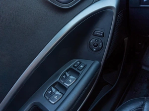 Внедорожник Hyundai Santa Fe 2016 года, 2559000 рублей, Саратов