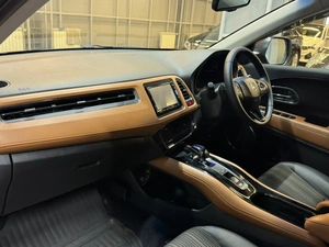 Внедорожник Honda Vezel 2015 года, 1397000 рублей, Красноярск