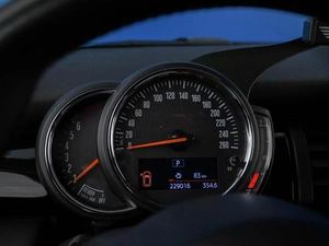 Хетчбэк MINI Cooper 2018 года, 1298077 рублей, Москва