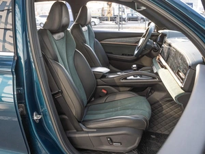 Внедорожник Geely Monjaro 2024 года, 3299000 рублей, Краснодар