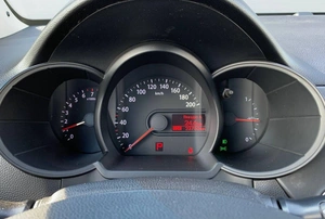 Хетчбэк Kia Picanto 2011 года, 1100000 рублей, Солонцы