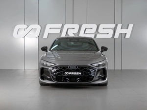 Седан Audi A5L 2025 года, 5760000 рублей, Красный Пахарь