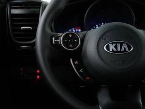 Внедорожник Kia Soul 2017 года, 1757444 рублей, Москва