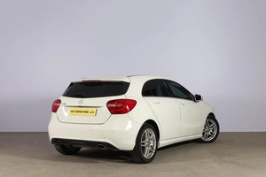 Хетчбэк Mercedes-benz A-класс 2013 года, 1669000 рублей, Новосибирск