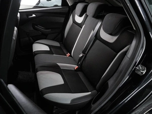 Хетчбэк Ford Focus 2013 года, 799000 рублей, Воронеж