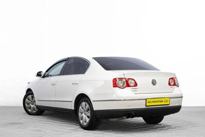 Седан Volkswagen Passat 2007 года, 689000 рублей, Барнаул