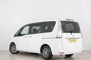 Минивэн Nissan Serena 2015 года, 1489000 рублей, Красноярск