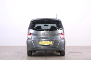 Минивэн Honda Freed 2011 года, 1059000 рублей, Омск