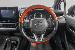 Хетчбэк Toyota Corolla 2019 года, 1949000 рублей, Барнаул