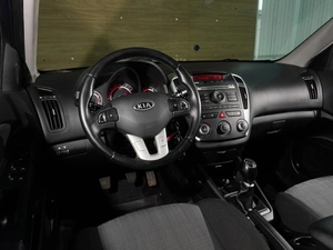 Универсал Kia Ceed 2011 года, 777000 рублей, Тверь