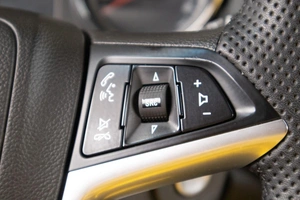 Хетчбэк Opel Astra GTC 2013 года, 789000 рублей, Оренбург