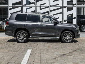 Внедорожник Toyota Land Cruiser 2016 года, 5625000 рублей, Ставрополь
