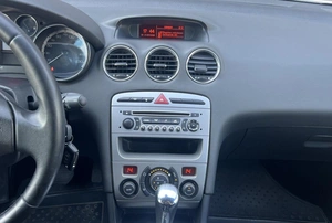 Седан Peugeot 408 2012 года, 560000 рублей, Солонцы