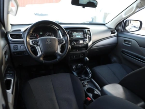 Пикап Mitsubishi L200 2017 года, 1819000 рублей, Ижевск