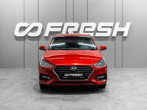 Седан Hyundai Solaris 2017 года, 1300000 рублей, Тюмень