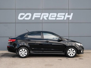 Седан Kia Rio 2015 года, 960000 рублей, Краснодар