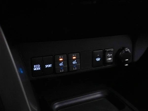 Внедорожник Toyota RAV4 2019 года, 2749325 рублей, Москва