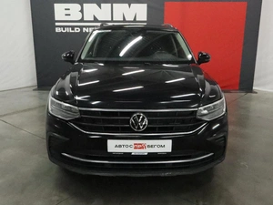 Внедорожник Volkswagen Tiguan 2021 года, 2270000 рублей, Курск