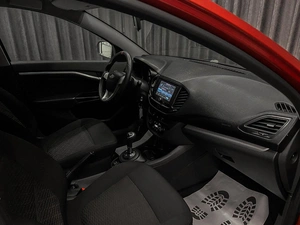 Седан ВАЗ (LADA) Vesta 2017 года, 560000 рублей, Красноярск